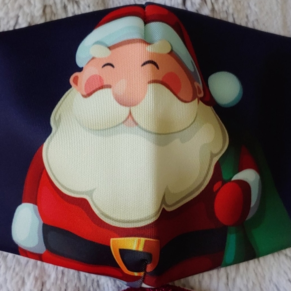 Santa's helper 2-pack Christmas face mask set - Picture 3 of 7